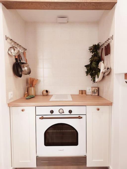The Bird House Apartment *